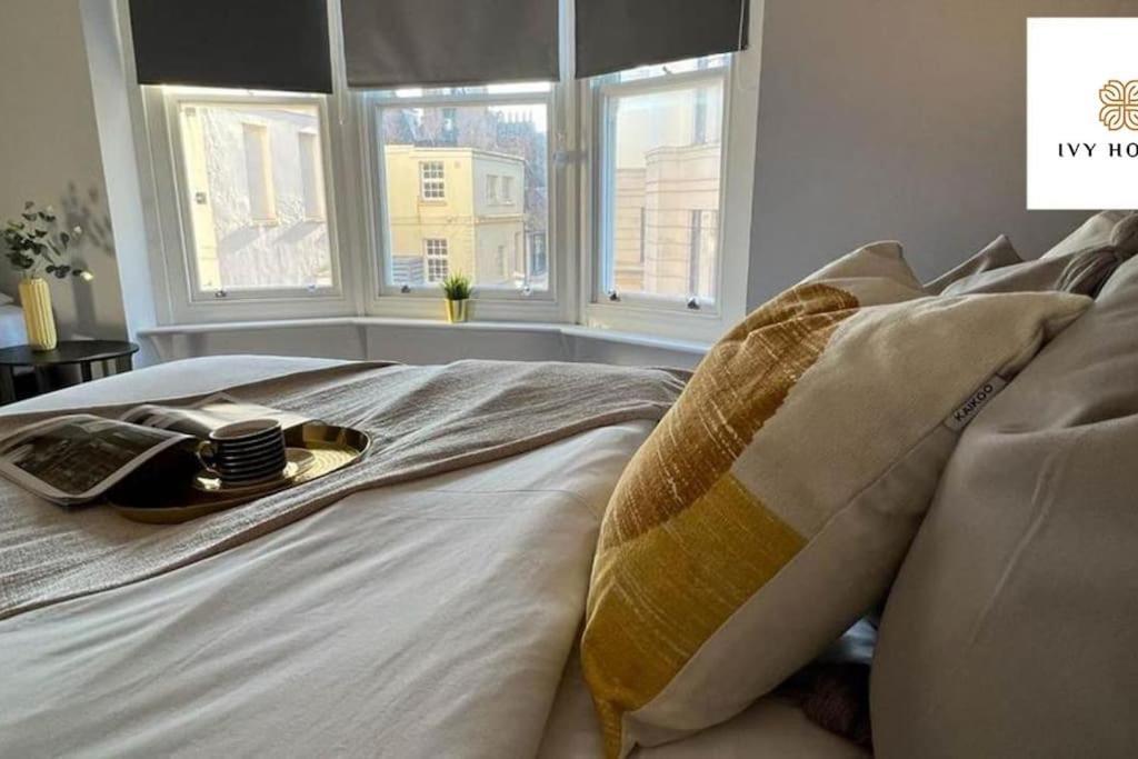 Three Bedroom Flat I Sleep Up To 9 Guests Brighton