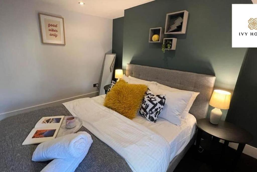 Apartment Three Bedroom Flat I Sleep Up To 9 Guests